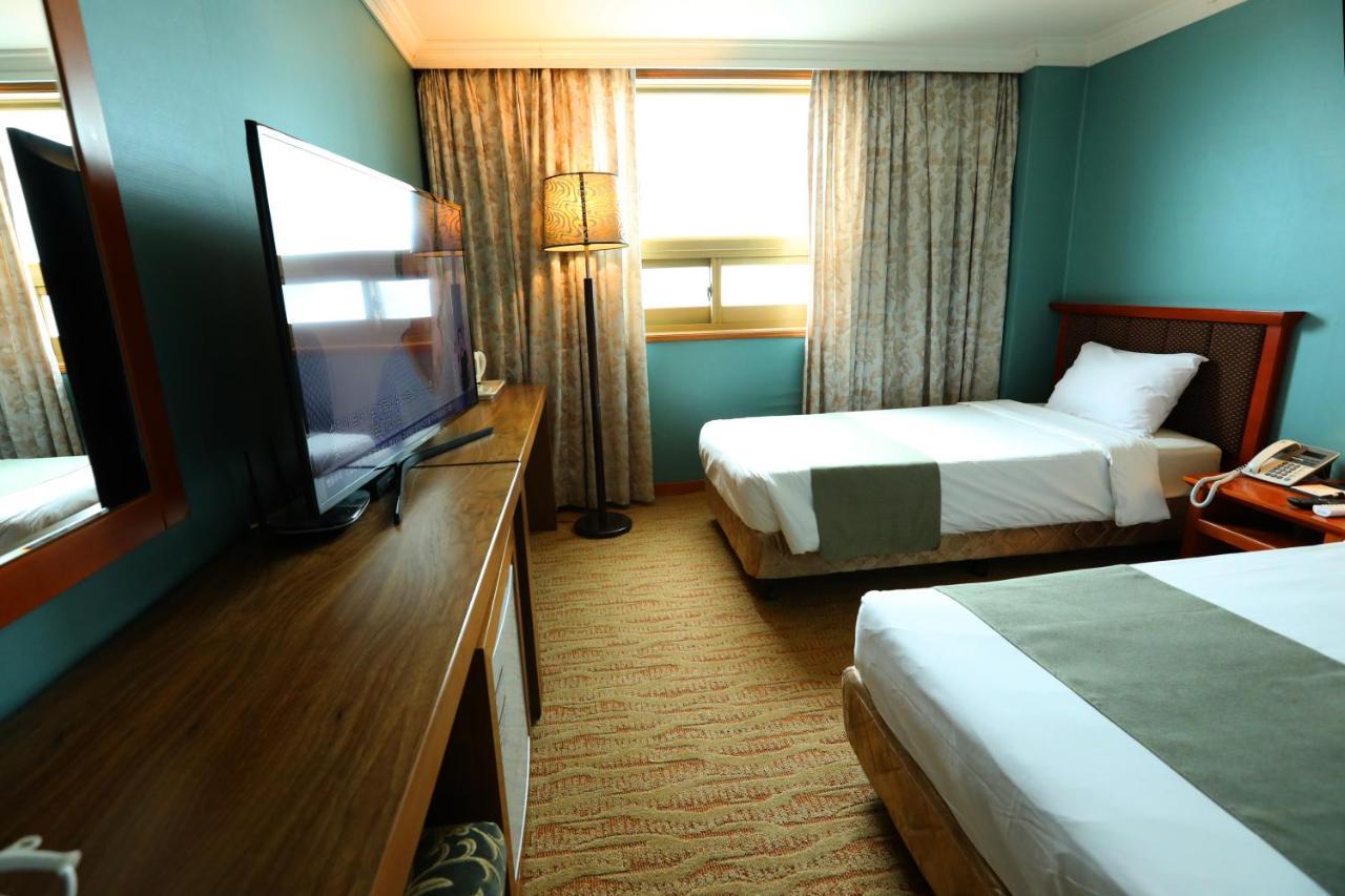Prime Tourist Hotel ปูซาน ภายนอก รูปภาพ