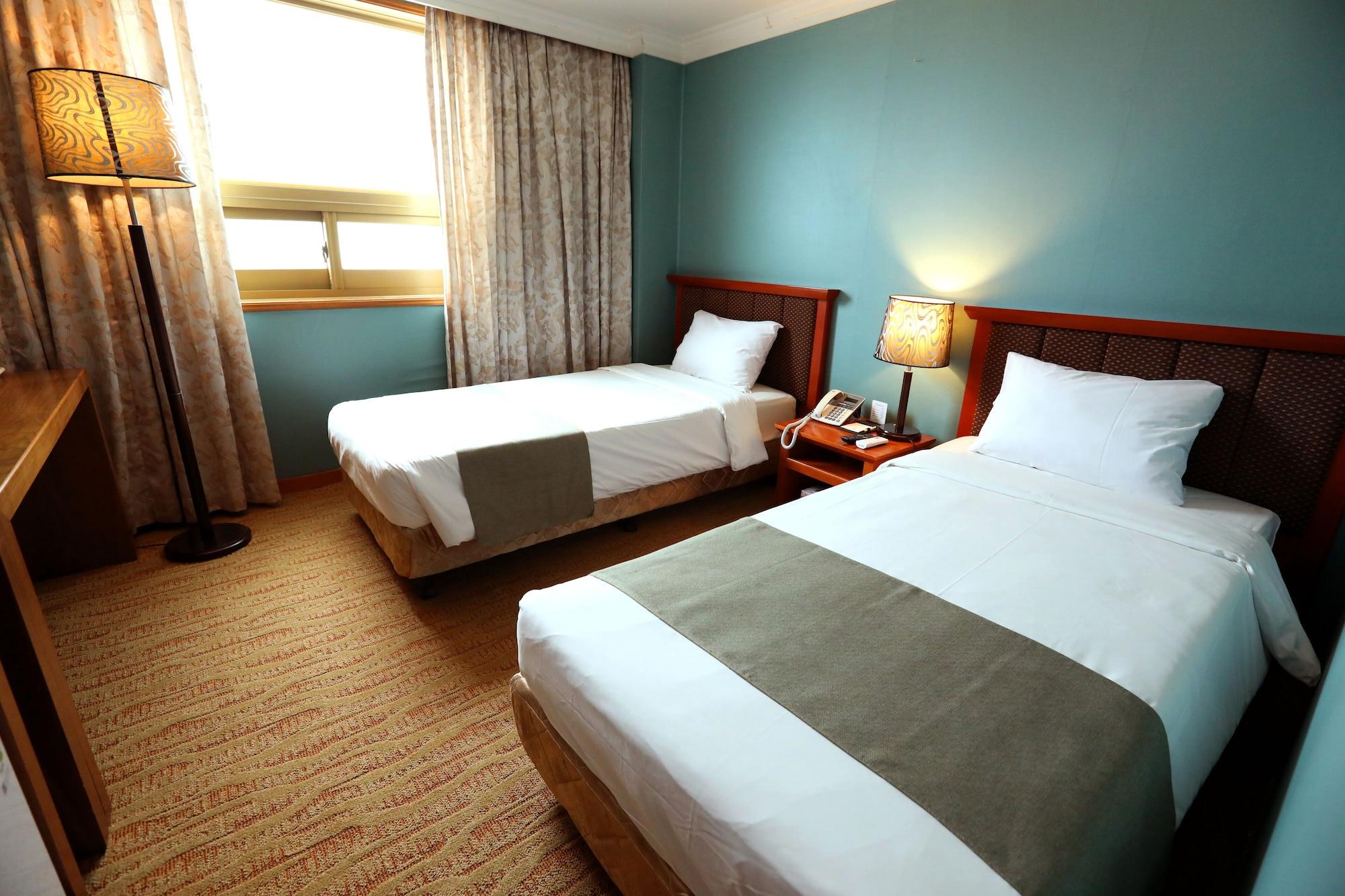 Prime Tourist Hotel ปูซาน ภายนอก รูปภาพ