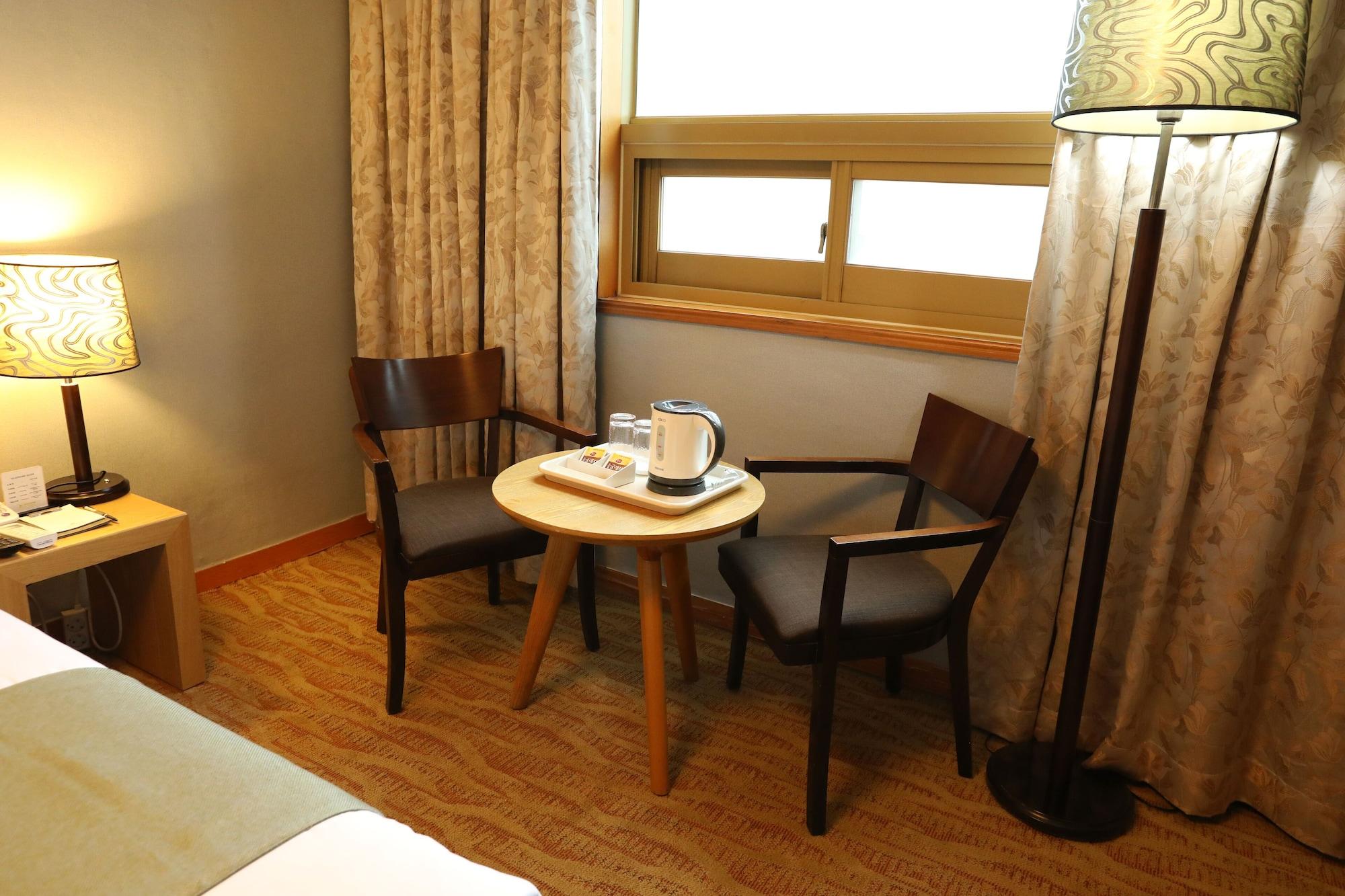 Prime Tourist Hotel ปูซาน ภายนอก รูปภาพ
